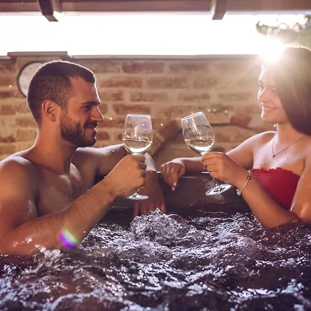 Lexi Private Hydromassage Hot Tub Balatonboglár