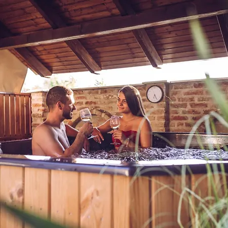 شقة Lexi Private Hydromassage Hot Tub Balatonboglár