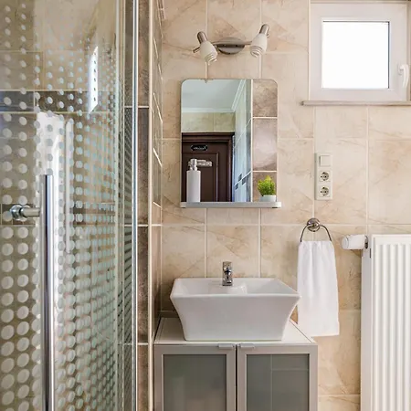 Lexi Private Hydromassage Hot Tub شقة